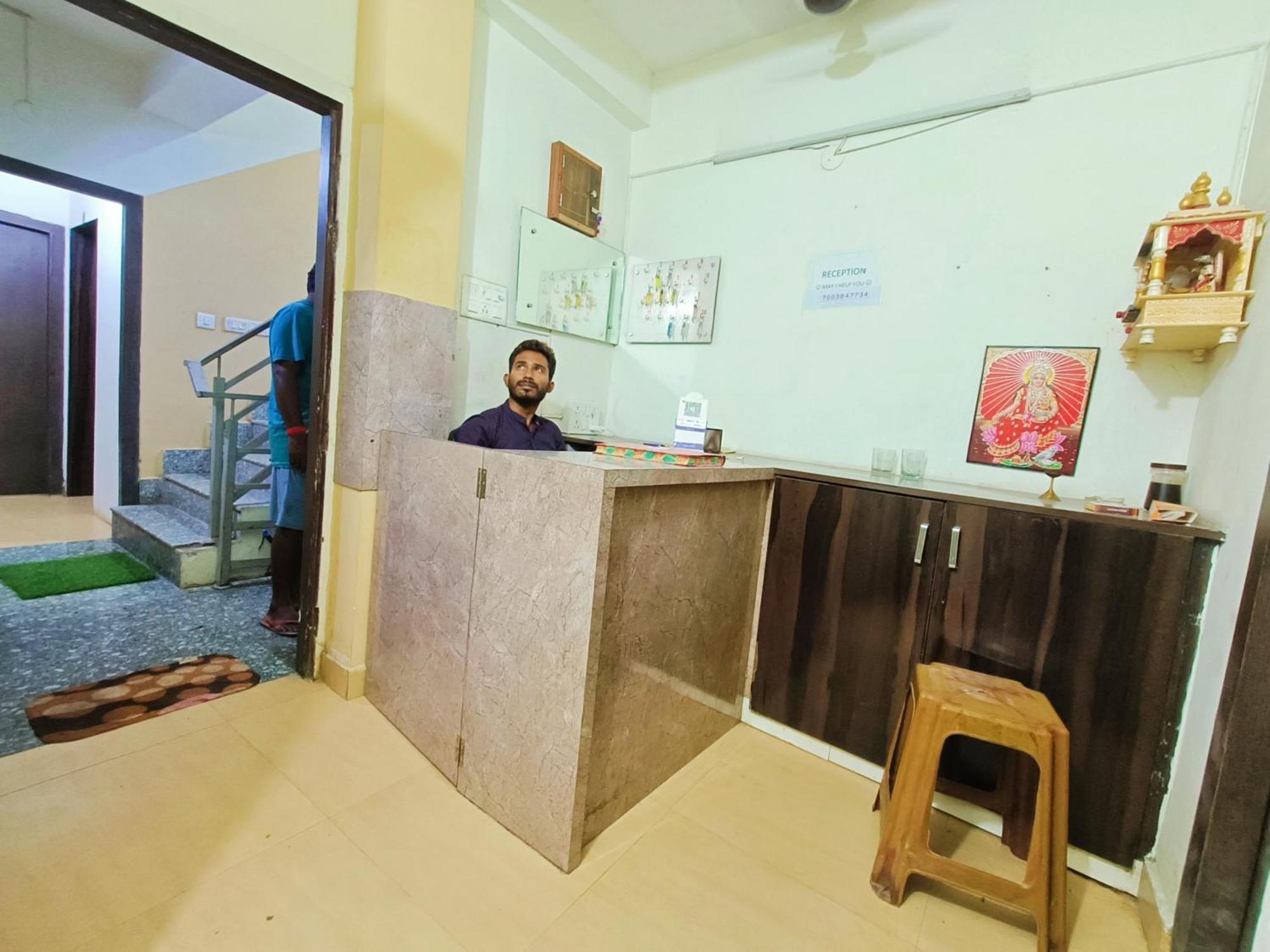 Rest Inn Hotel Newtown Road Near Tata Medical Calcutta  Esterno foto
