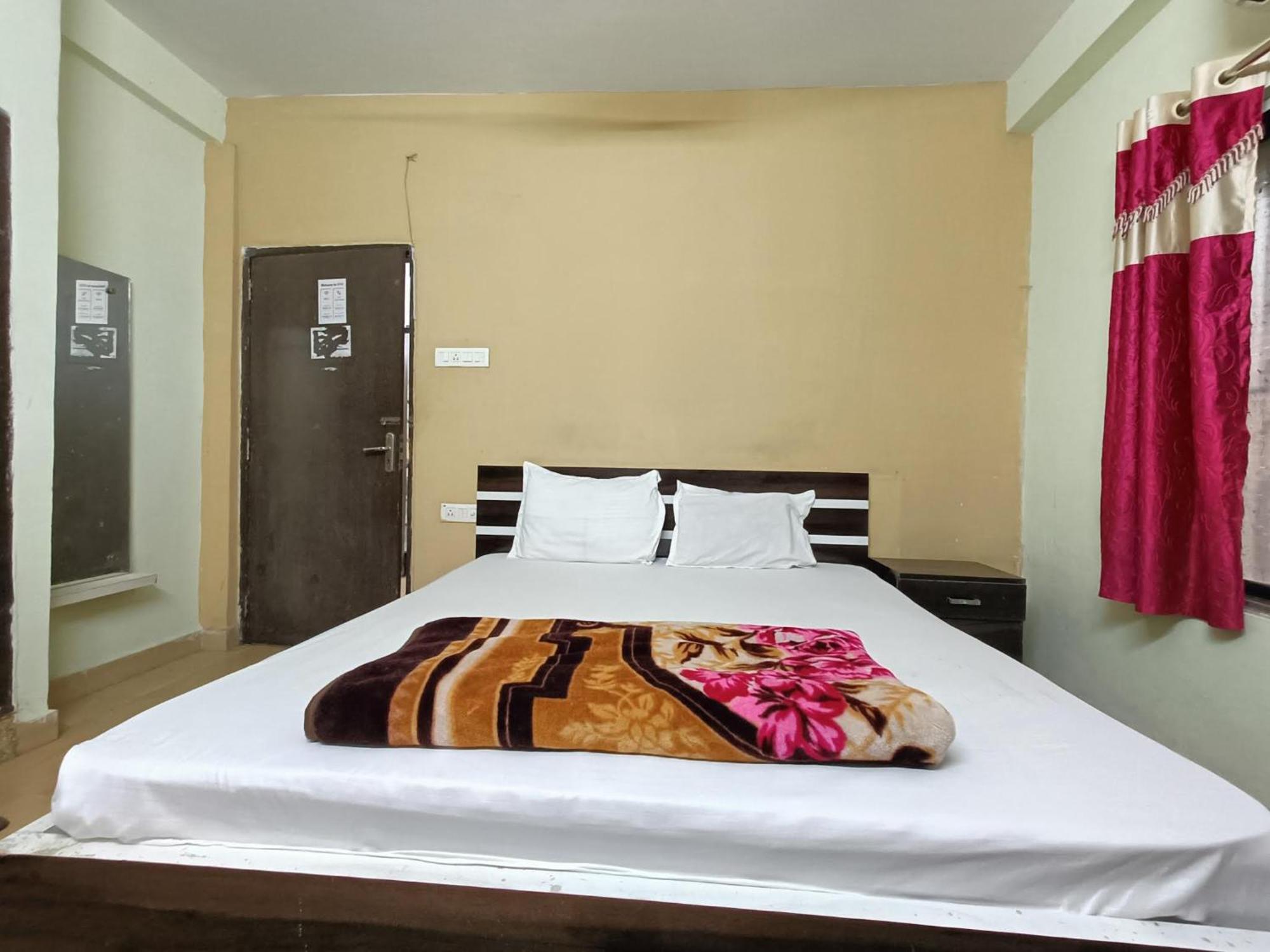 Rest Inn Hotel Newtown Road Near Tata Medical Calcutta  Esterno foto