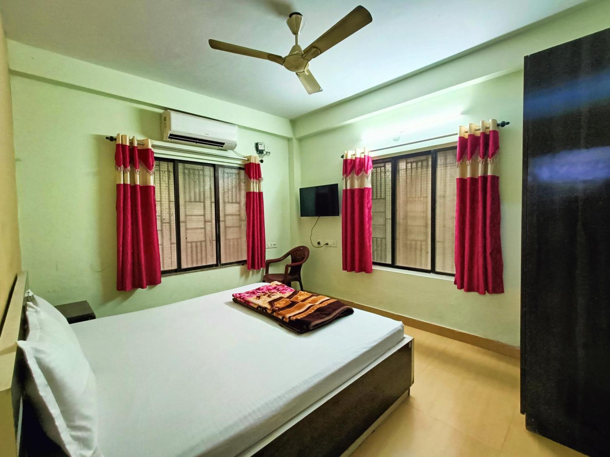 Rest Inn Hotel Newtown Road Near Tata Medical Calcutta  Esterno foto
